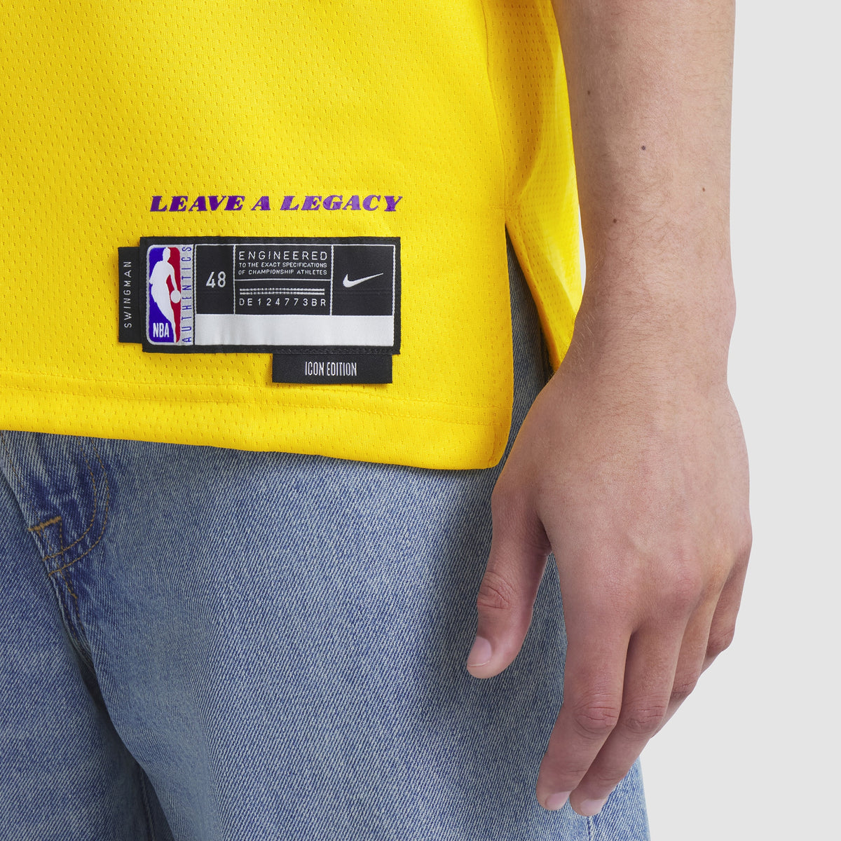 LeBron James - Los Angeles Lakers Icon Swingman Jersey